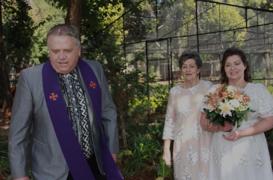 Wedding ceremony by Dr. Gerrit Rademeyer in Nongoma