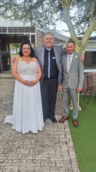 Wedding ceremony by Dr. Gerrit Rademeyer in Nongoma