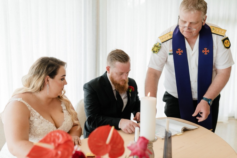 Wedding ceremony by Dr. Gerrit Rademeyer in Nongoma